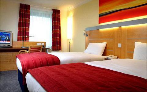 Express London-swiss 3* Londra