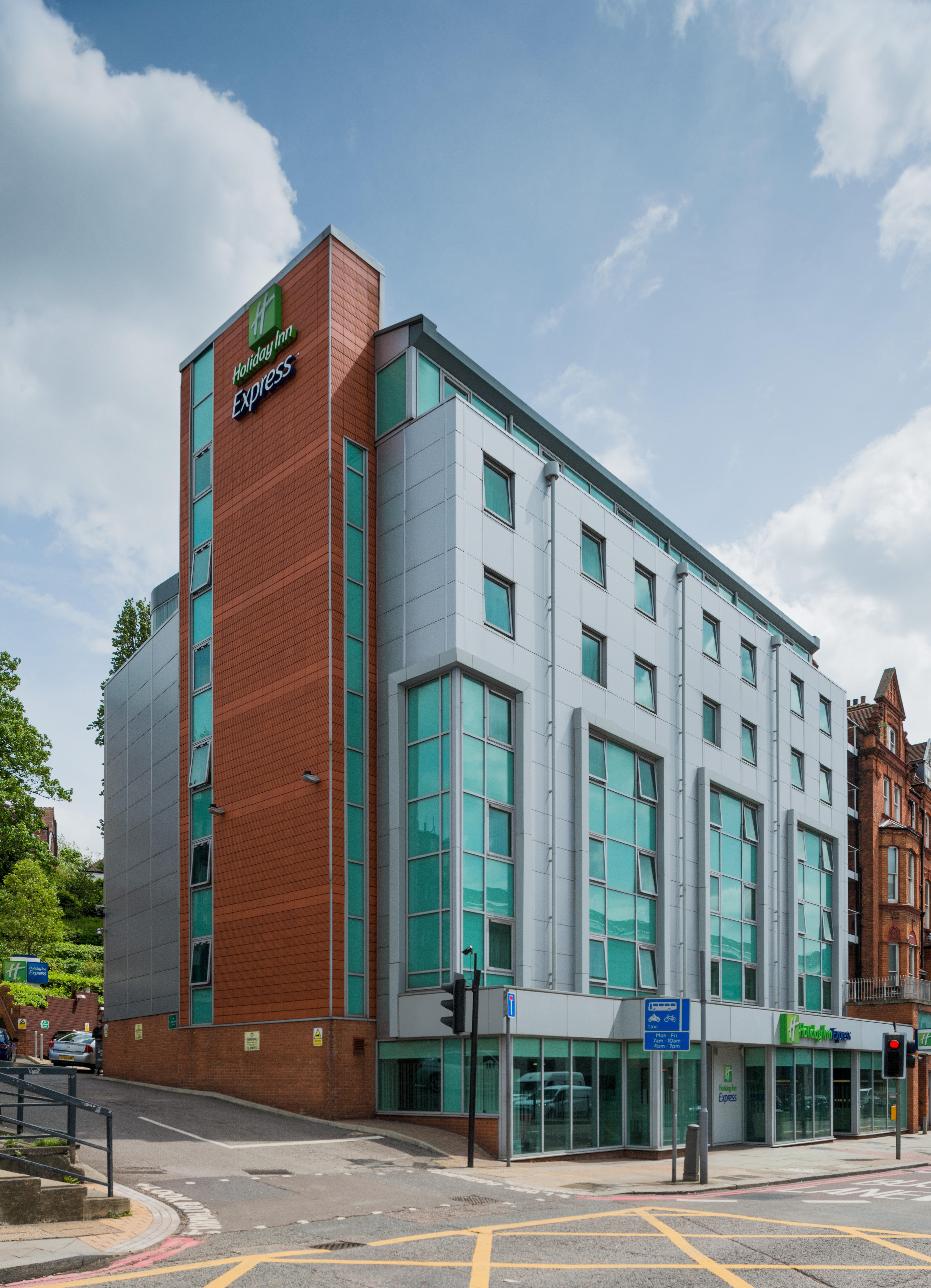 Express London-swiss Hotel Londra