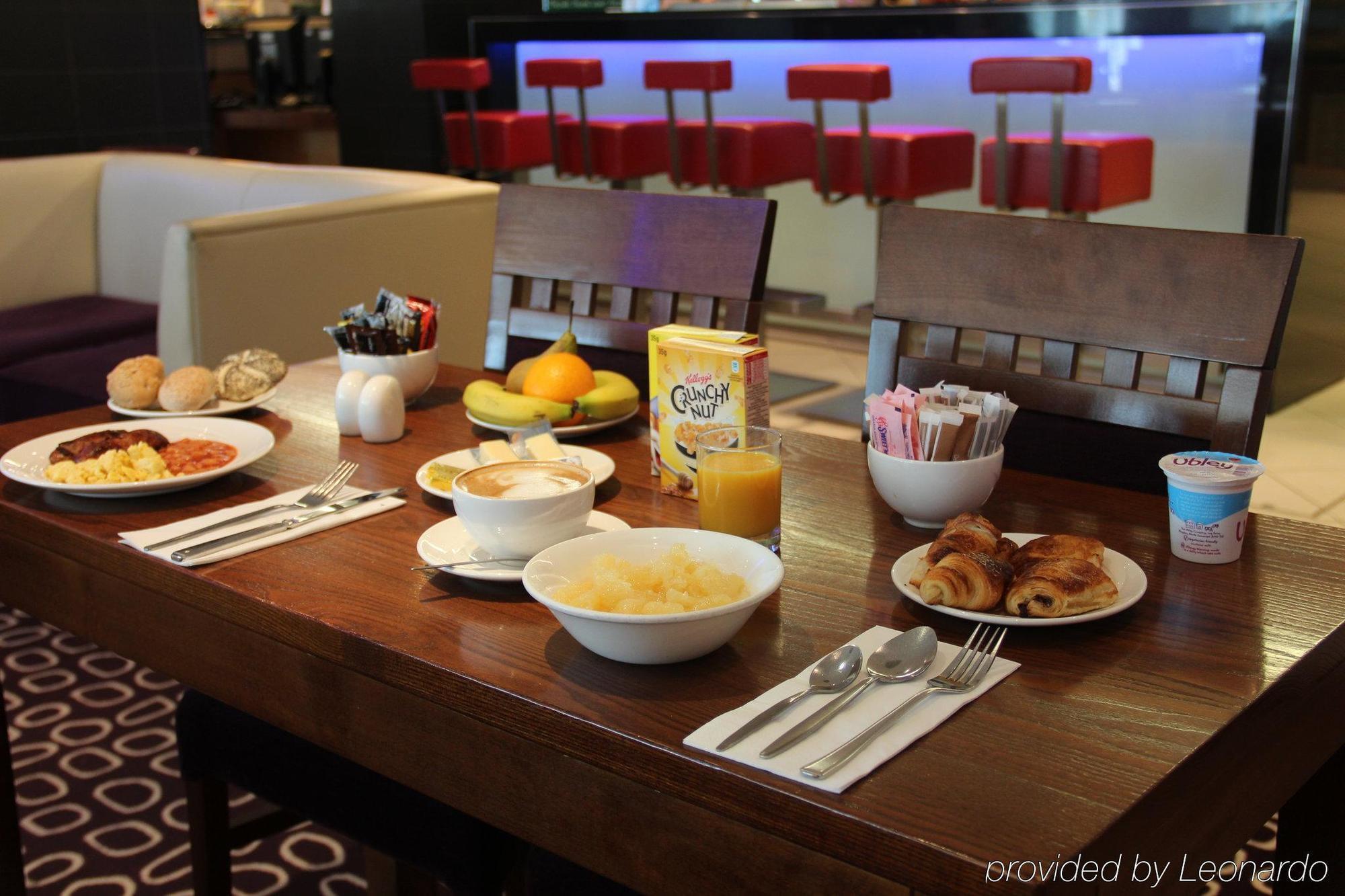 Express London-swiss Hotel Londra